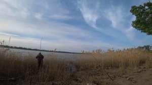 #13 Рыбалка с Берега на Реке Волге Ловля Белого Хищника на Донку Закидушку Голавль