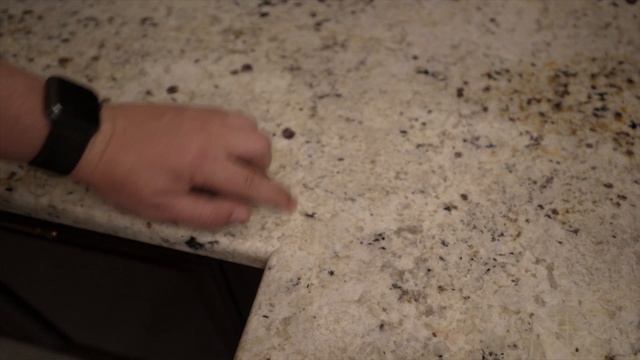 Столешница и барная стойка из гранита Колониал Крем смотреть онлайн