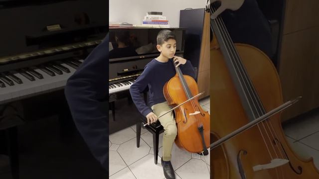 The show must go on - cello смотреть онлайн