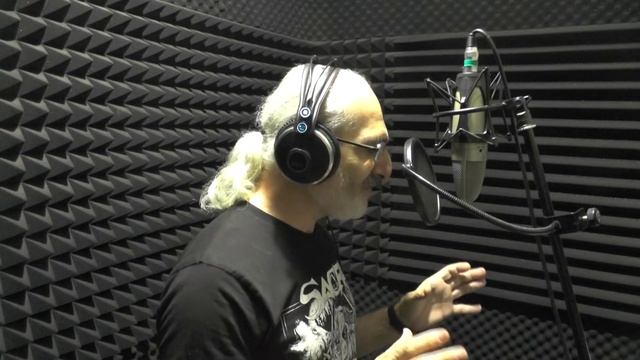 Иван Крылов "Ворона и лисица". Басня. Читает Артур Айдинян смотреть онлайн