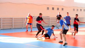 На Уральской Стали состоялся турнир по мини—футболу.