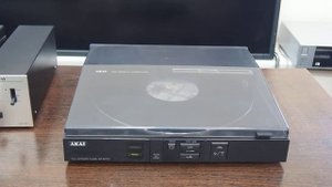 AKAI AP-M712