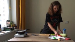 Сливочный Удон За 10 Минут // Лапша с Курицей и Овощами