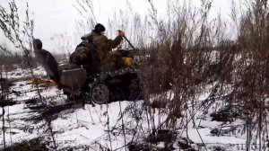 Гусеничный минитрактор по пересечённой местности