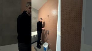 ЖК «Серебряный парк»
Ванная комната в плитке.
#renosmart#реносмарт#андреймартиросов