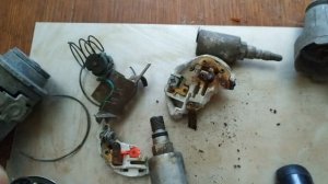 Серебро из реле АТС и многое другое.