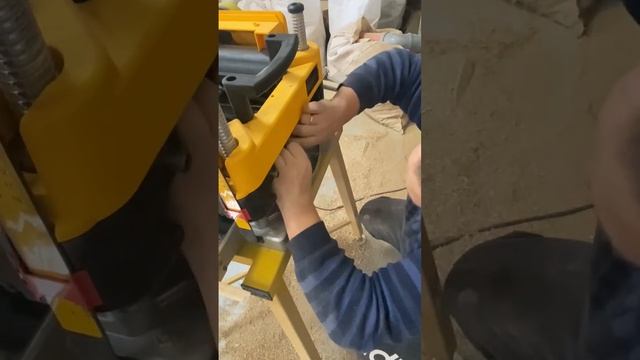 Установка нашего шейперного вала Helical на рейсмус DW-735
