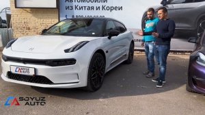 ZEEKR vs TESLA! Cравнительный тест драйв! Фанатам Tesla посвящается #авто #седан #автомобиль #машин