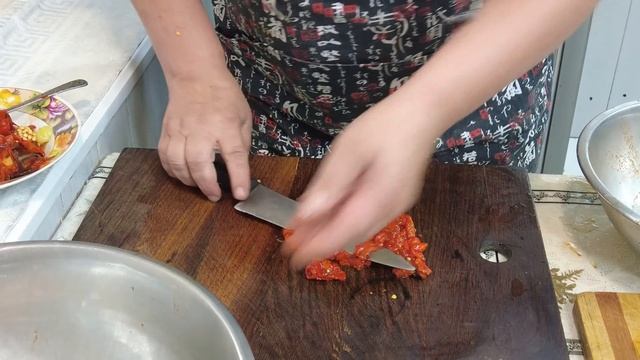 Ікра на зиму баклажанна, не заморська - Українська! смотреть онлайн