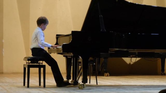 Выступление в концерте, посвященном Дню Победы, ДШИ № 11, 03.05.2023 смотреть онлайн