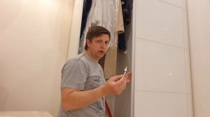 IKEA шкаф купе - клеим пыльник | Ремонт дома | Икея лайфхак, икея мебель | Влог