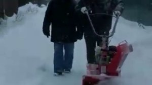Снегоуборщик мотоблок Угра
