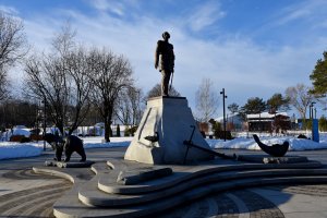 Прогулка в парке Остров Фортов в Кронштадте (слайд шоу)