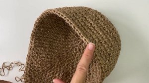 Подвесная корзинка-капля из джута