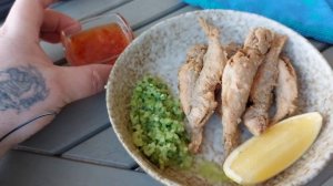 Ем барабульку в Анапе