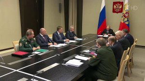 Путин собрал совещание по ситуации в Курской области