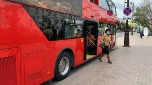 Тюмень. Обзорная экскурсия по городу на двух этажном автобусе. Часть 3. Улица Республики
