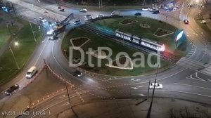 Обрыв тралом  к/с трамвая на Чертановской улице и пожар трамвая "Витязь" Автор: ТГ-канал  DT-Road