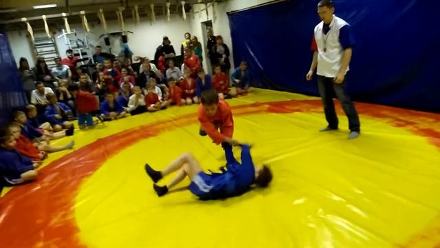 Подсечка. Самбо СОК Шинник [Vine] смотреть онлайн