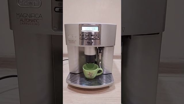 Delonghi Magnifica Automatic Cappuccino