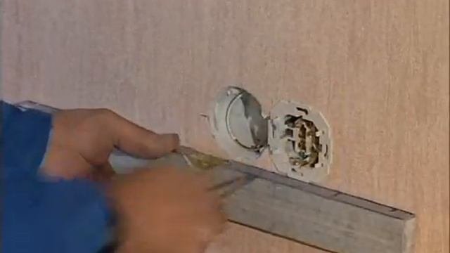 12 Установка розеток