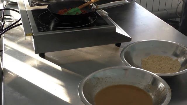 Курсы КПК "Повар". Видеоурок "Технология приготовления соусов.   Соус красный основной".