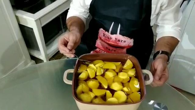конфи говядина тушеная с картофелем. (старинный французский рецепт) #айдаповарИгорь