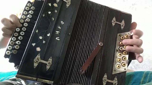 Карапет / Тустеп на венке смотреть онлайн