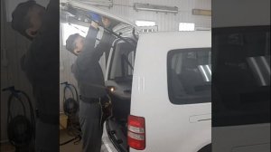 тонировка задних стёкол, тонировка заднего стекла vw caddy, autocristal.