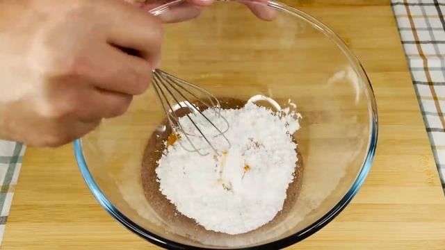 Die beiden berühmtesten Joghurtkuchen, die die ganze Welt verrückt gemacht haben! Himmlischer Kuche смотреть онлайн