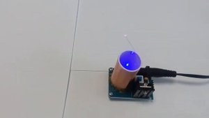 Что умеет китайская мини катушка Теслы