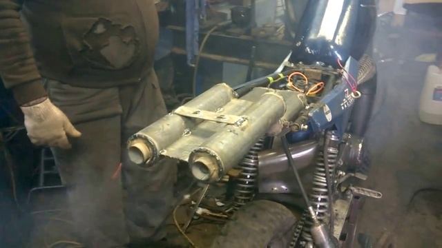 Иж К-16, глушитель. Испытание нового самодельного глушителя для Советского кроссового мотоцикла. смотреть онлайн