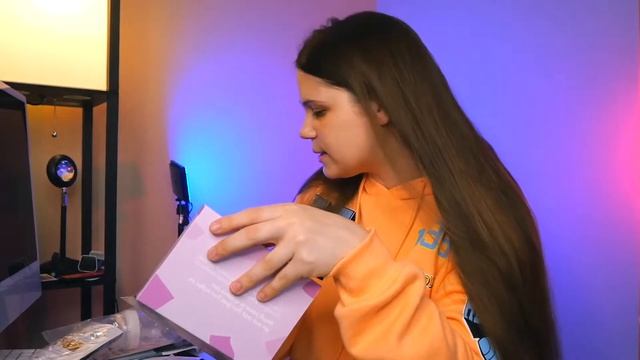 ЧТО ДАРЯТ АМЕРИКАНСКИЕ МАГАЗИНЫ ТЕМ, КТО ЖДЕТ РЕБЕНКА? | распаковка бесплатных боксов для младенцев смотреть онлайн