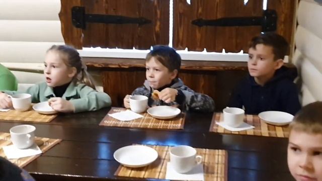 Экскурсия в Музей Гадов!??? смотреть онлайн