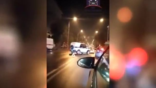 В Красноярске машина ППС столкнулась с Porsche смотреть онлайн