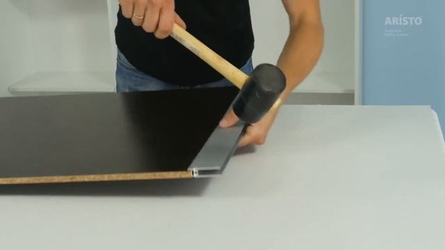 Сборка раздвижной двери Aristo смотреть онлайн