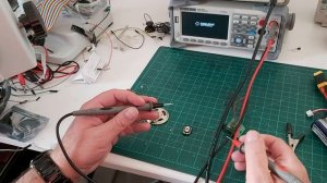 problems i have with my Siglent SDM 3055 multimeter when measuring resistance