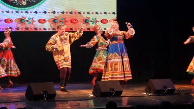 Тарантасик Слова и музыка М.  Устинова  Поёт Театр народной песни Добро (г.  Самара)