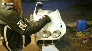 Yamaha fzr1000
