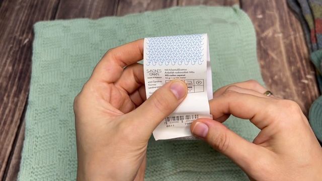 Связала сыновьям. 3 пары носков и 2 шапки смотреть онлайн