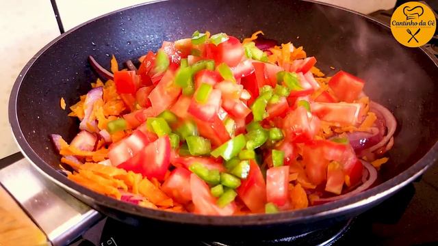 COMO FAZER PEIXE AO MOLHO | COMO FAZER PEIXE COZIDO | RECEITA FÁCIL E RÁPIDA | Cantinho da Gê