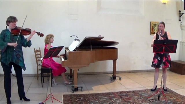 Eric Ewazen - Trio for clarinet, Viola and Piano played by the the Pelgrim Trio смотреть онлайн