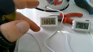 Измерение температуры дымохода на котле Лемакс