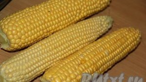 Жареная кукуруза в початках на сковороде