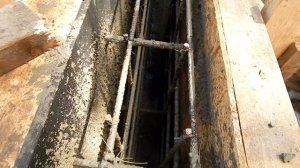 Деревянная опалубка своими руками. Заливаем насосом с миксера