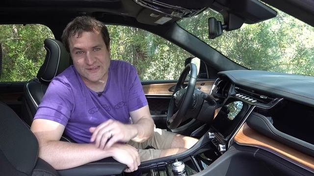 The 2022 Jeep Grand Cherokee 4xe Is Jeep Going Electric