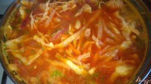 Борщ с лесными грибами