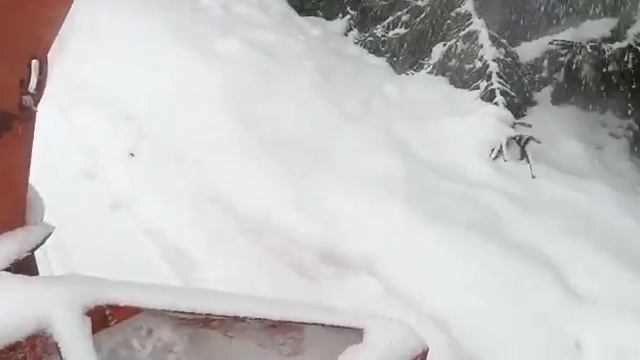 Уборка глубокого снега под стоянку, дороги на даче, подъездных путей грузовых машин смотреть онлайн