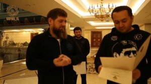 Шавкат Мирзиёев прислал Рамзану Кадырову неожиданный подарок.