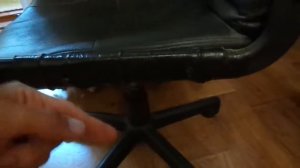 Починка подлокотников офисного кресла-стула очень простым и долговечным методом